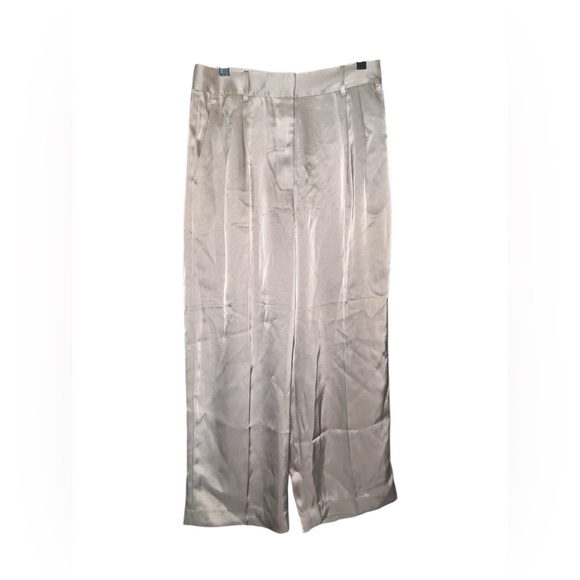 Aritzia Tan Cropped Pants - Picture 3 of 9